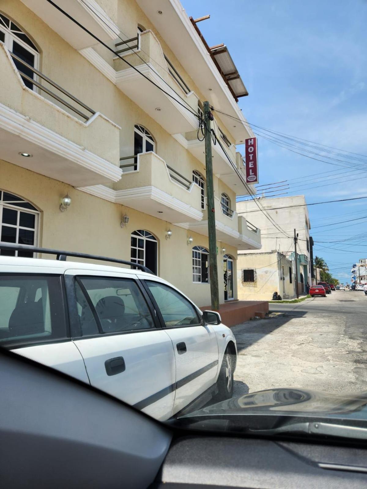 פרוגרסו Hotel Baroni מראה חיצוני תמונה