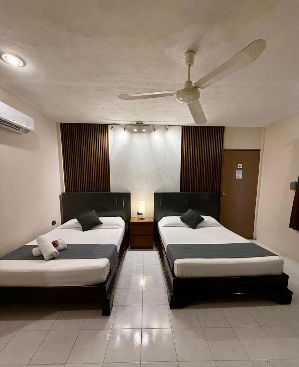 פרוגרסו Hotel Baroni מראה חיצוני תמונה